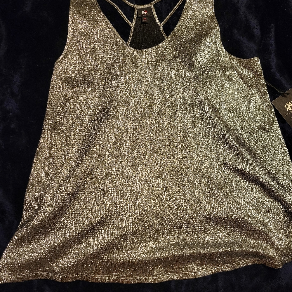 Rock & Republic eye catching top